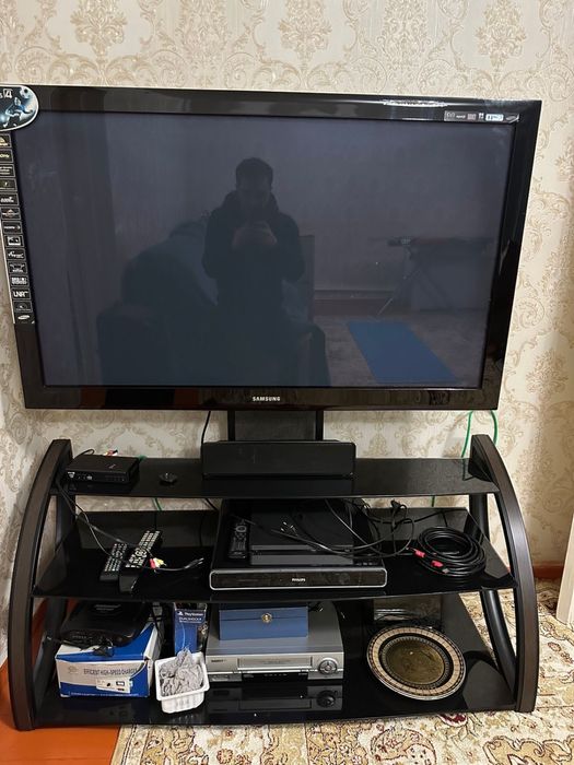 Телевизор Продается