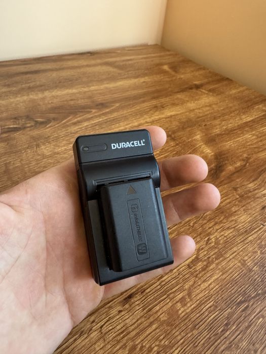 Sony ZV-E10 + чанта Sony+ микрофон Deity
