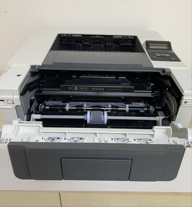 imprimanta de retea HP M402dne