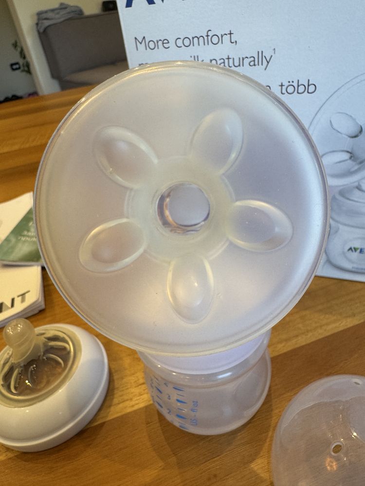 Ръчна помпа за кърма Philips Avent