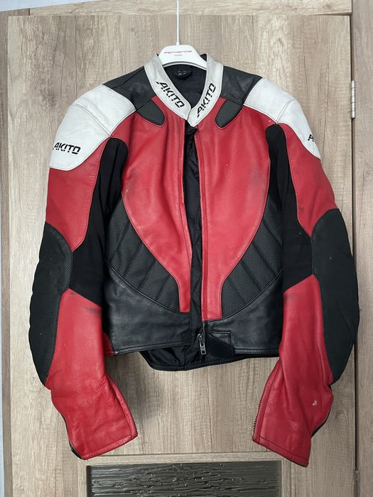 Кожено яке  AKITO