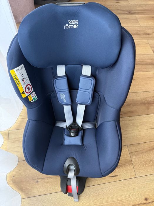 Scaun auto Britax Römer DUALFIX M i-Size + baza