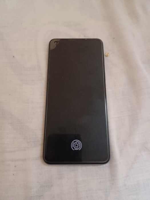 Vând/chimb oneplus nord 2 5g nou puțin folosit