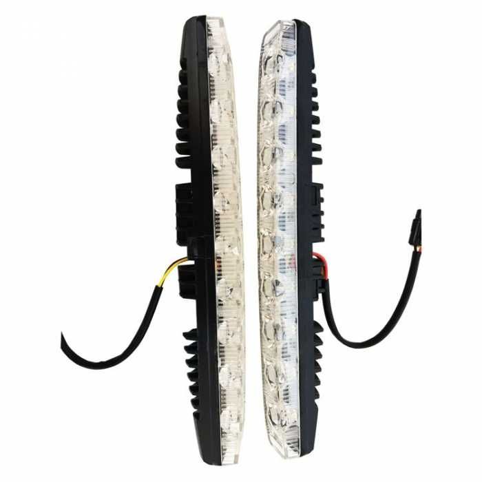 Дневни светлини с бягащ мигач - 1985  253x42x26мм