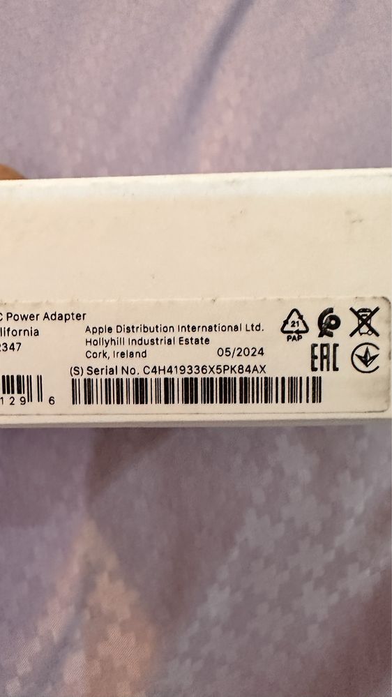 Зарядное устройство Apple Adapter 20W USB Type-C белый