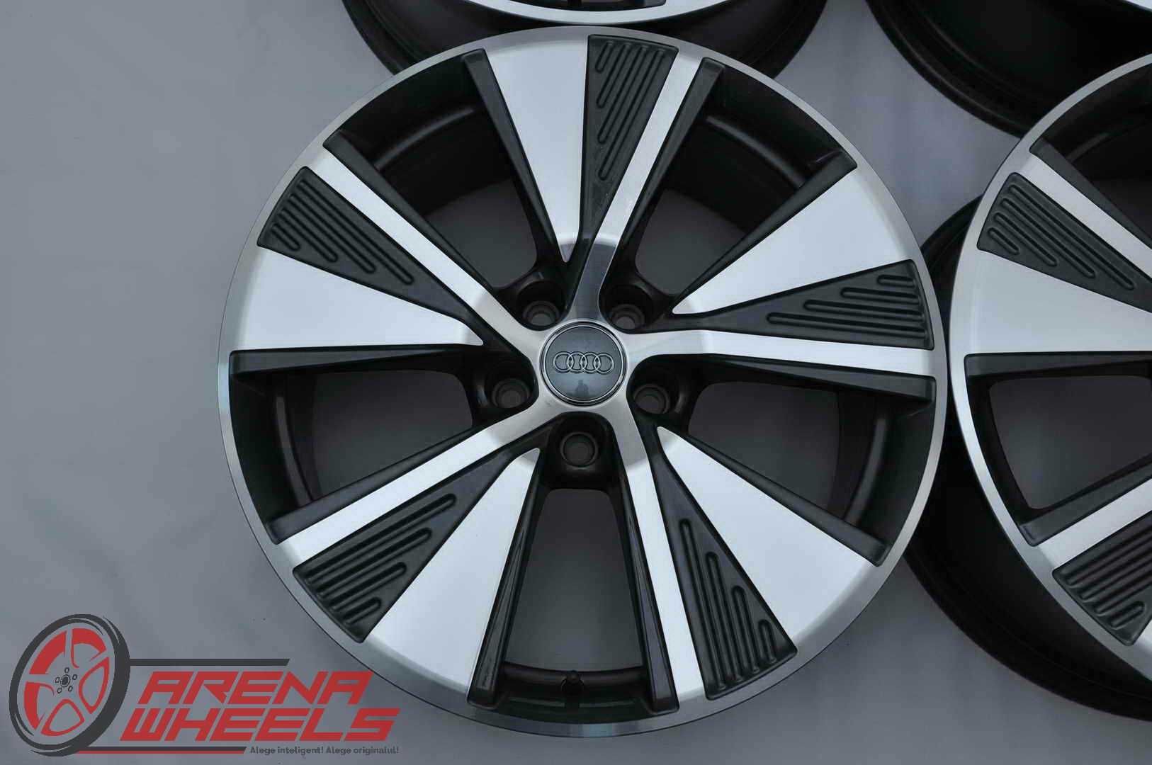 Jante Noi 19 inch Originale Audi E-Tron R19