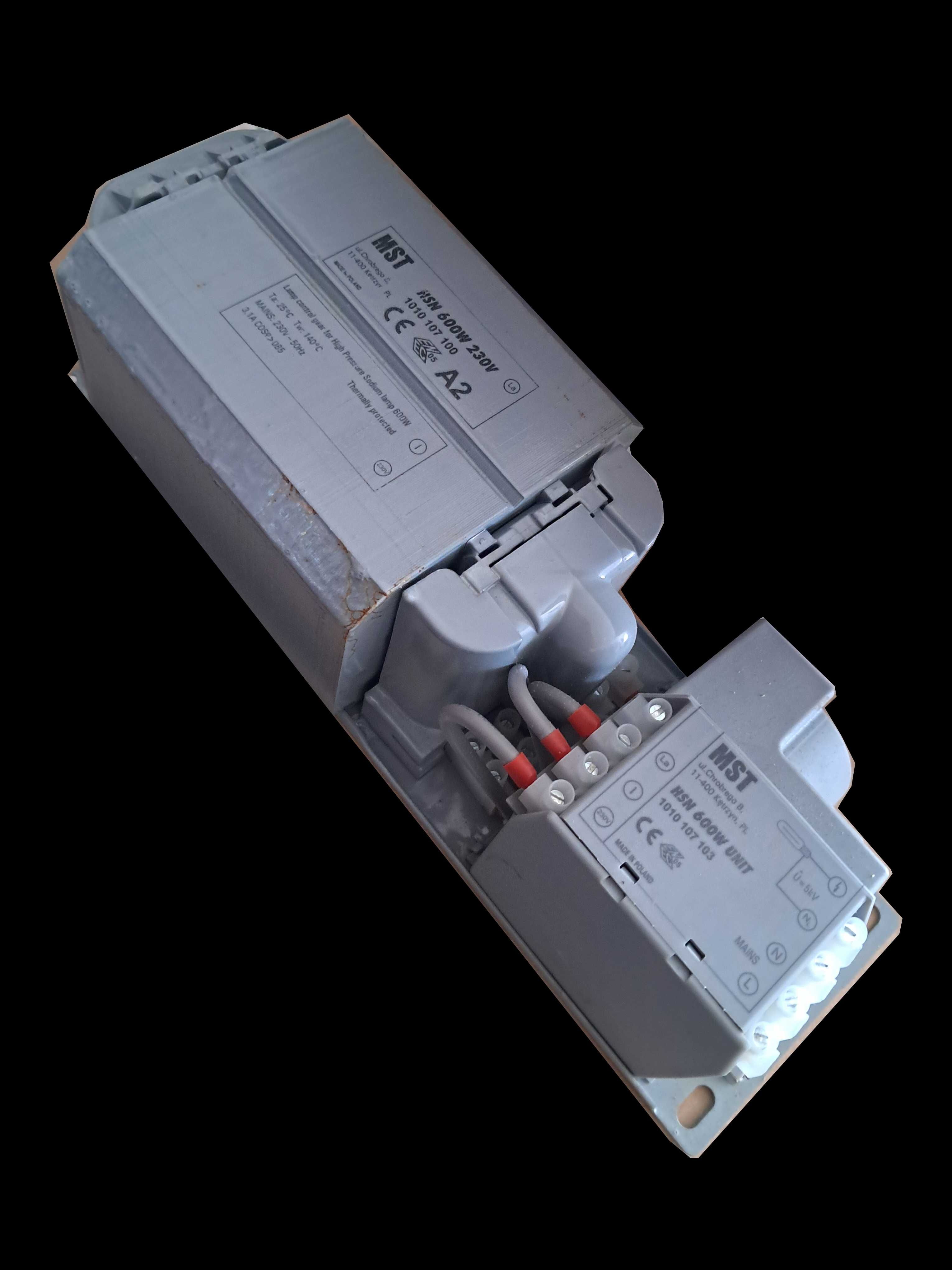 Комплект осветление  Azerwing LA55-A +  MST Ballast 600W 230V и лампа