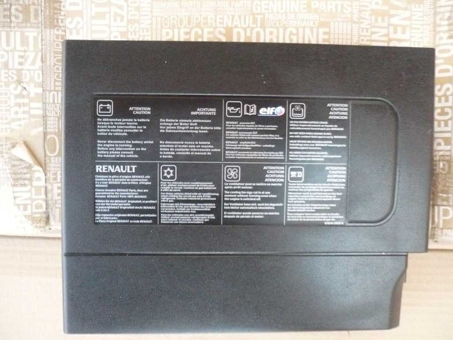 Capac superior baterie pentru Renault Megane Mk3 2009-2016