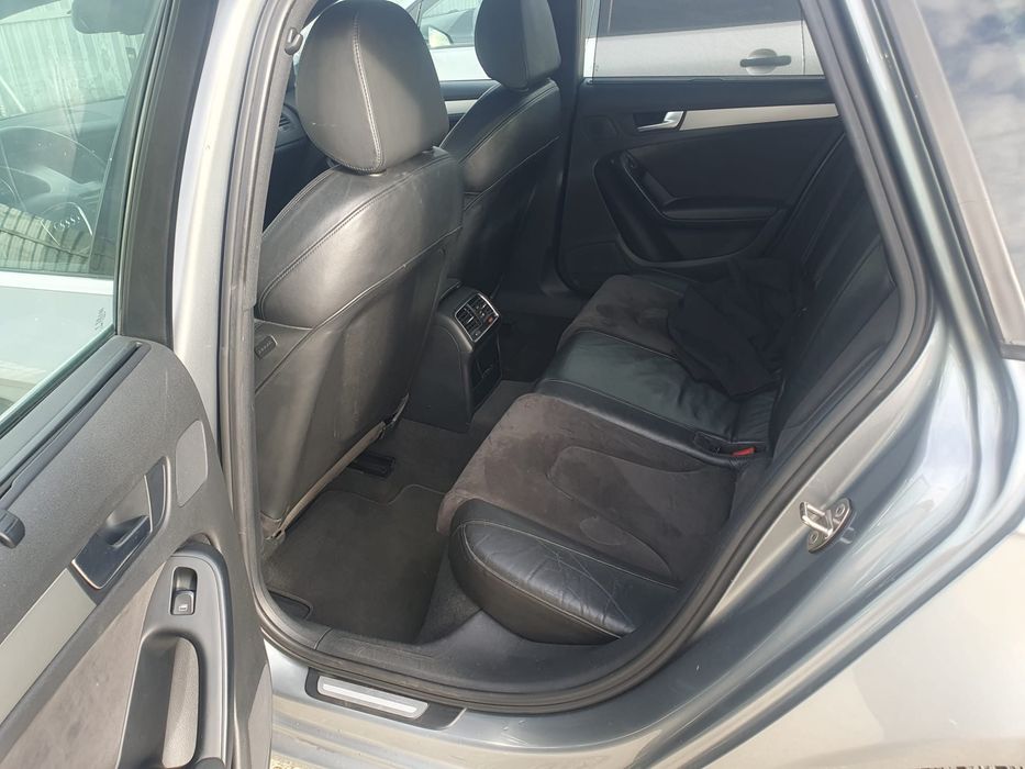 Audi  A4 B8 Full Options