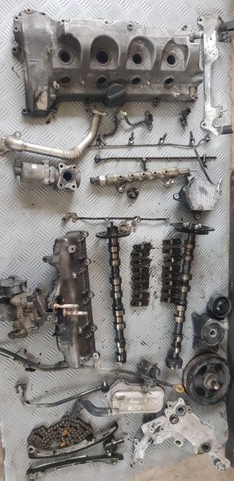 На части!! Двигател  Toyota 2.2 D-4D 136hp Тойота Д-4Д 136 кс