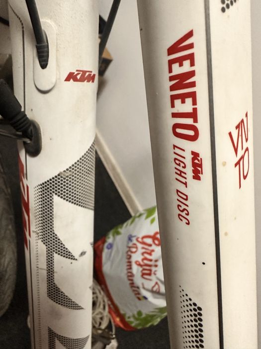 Bicicleta ktm veneto disc