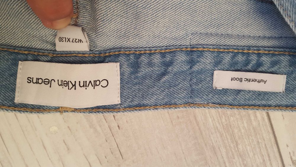 Светло сини дънки Calvin Klein Jeans за момиче с р-р W27 = S