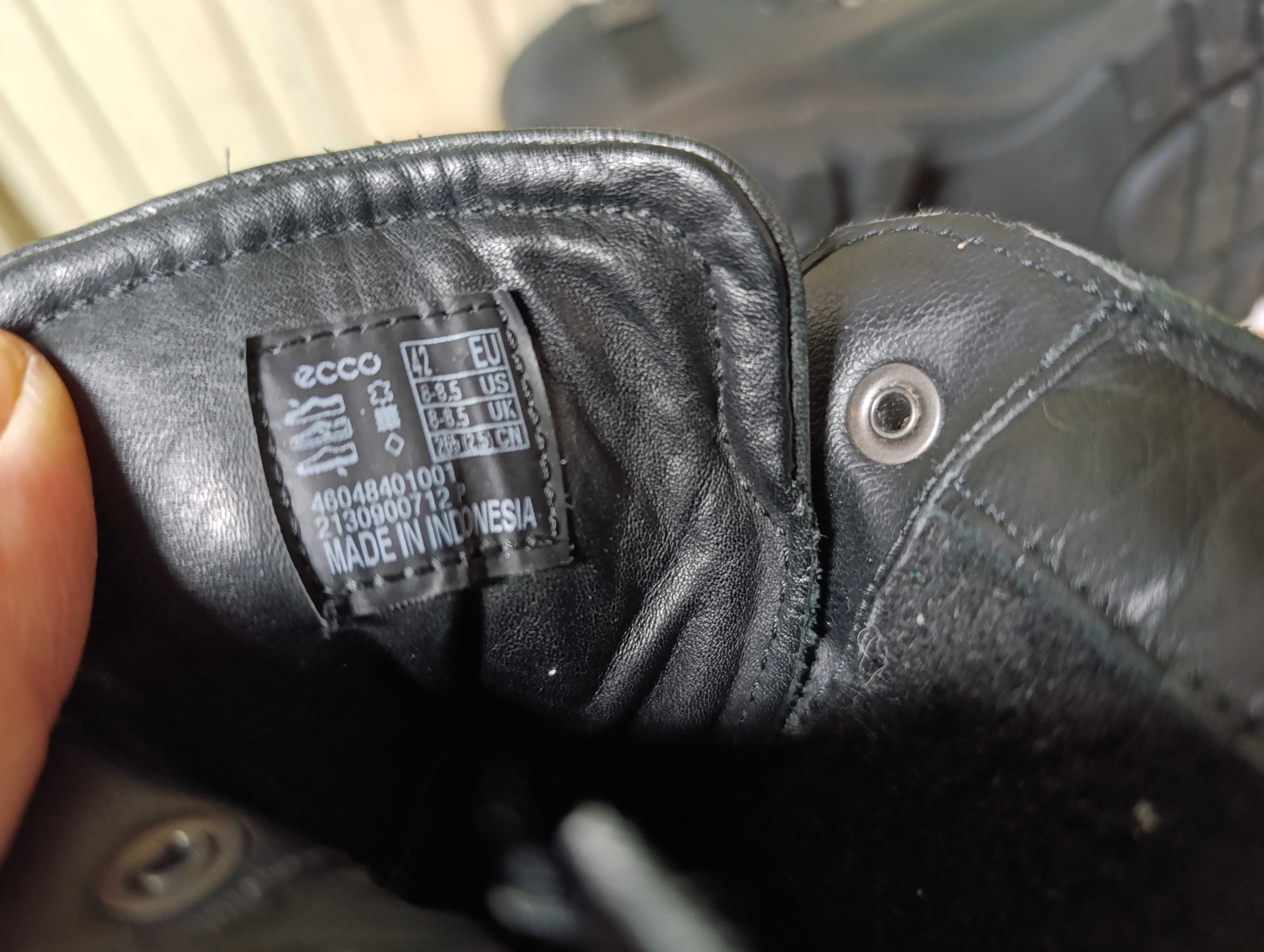 ''ECCO Kozaki Tredtray GORE-TEX''оригинални мъжки боти 42 номер