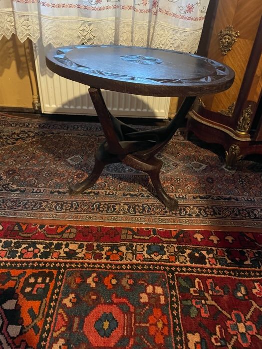 Deosebita masuta din lemn masiv, Olanda