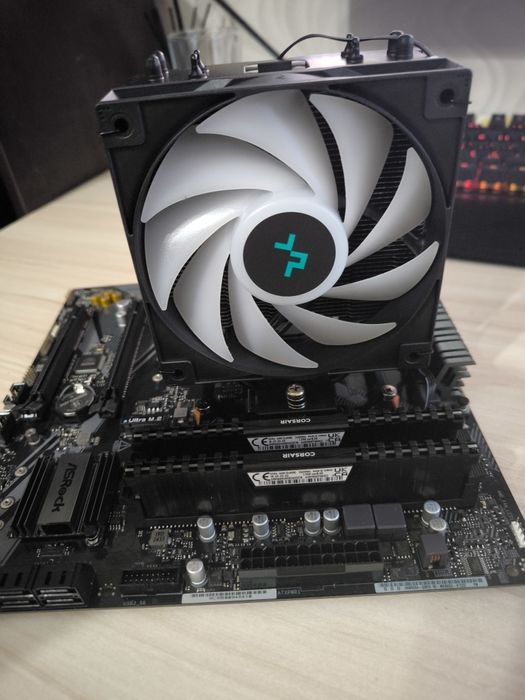 b450,r5 5500,ram 2x8gb