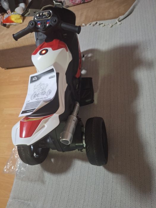 Triciclu electric nou Bmw HP4