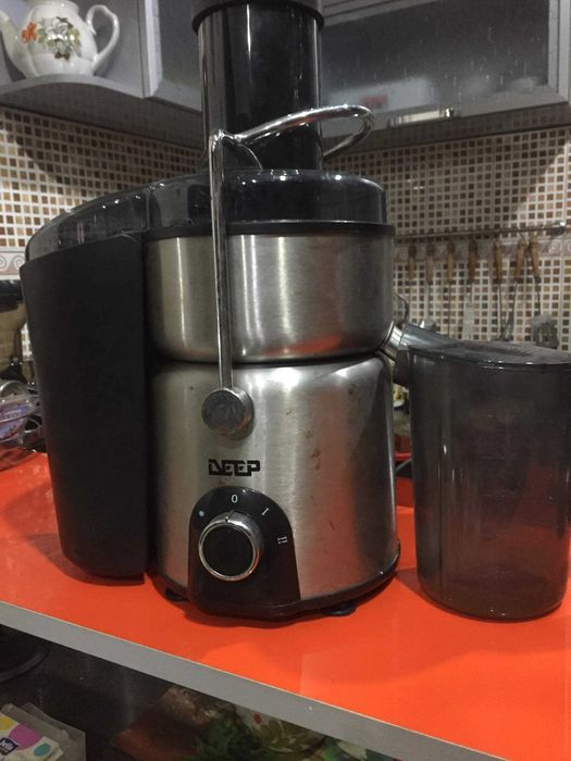 Соковыжималка фирмы DEEP ВО-309
