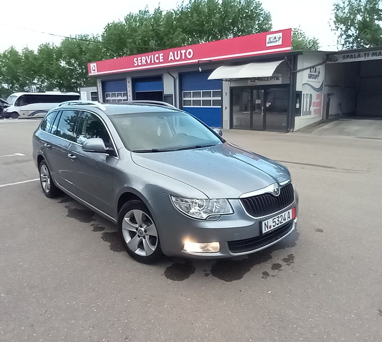 Vând skoda superb 2012 DSG euro 5
