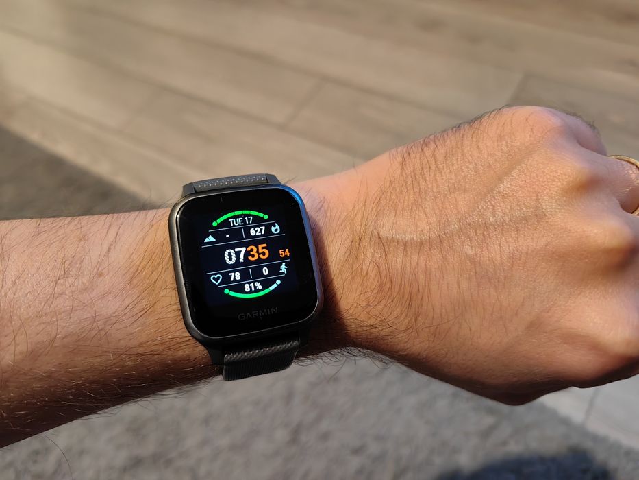 Smart watch Garmin Venu SQ