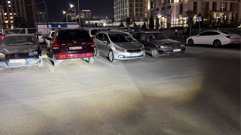 Led лампочки H7, изумительно светят. Не пожалете.