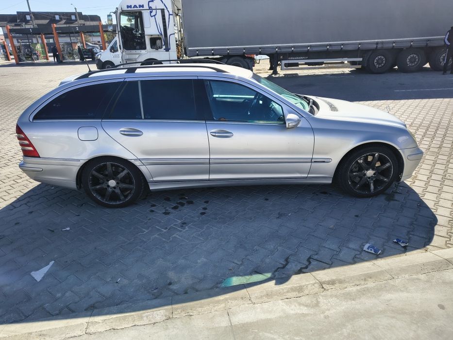 Mercedez Benz C 220 Automat 2005 Variantee
