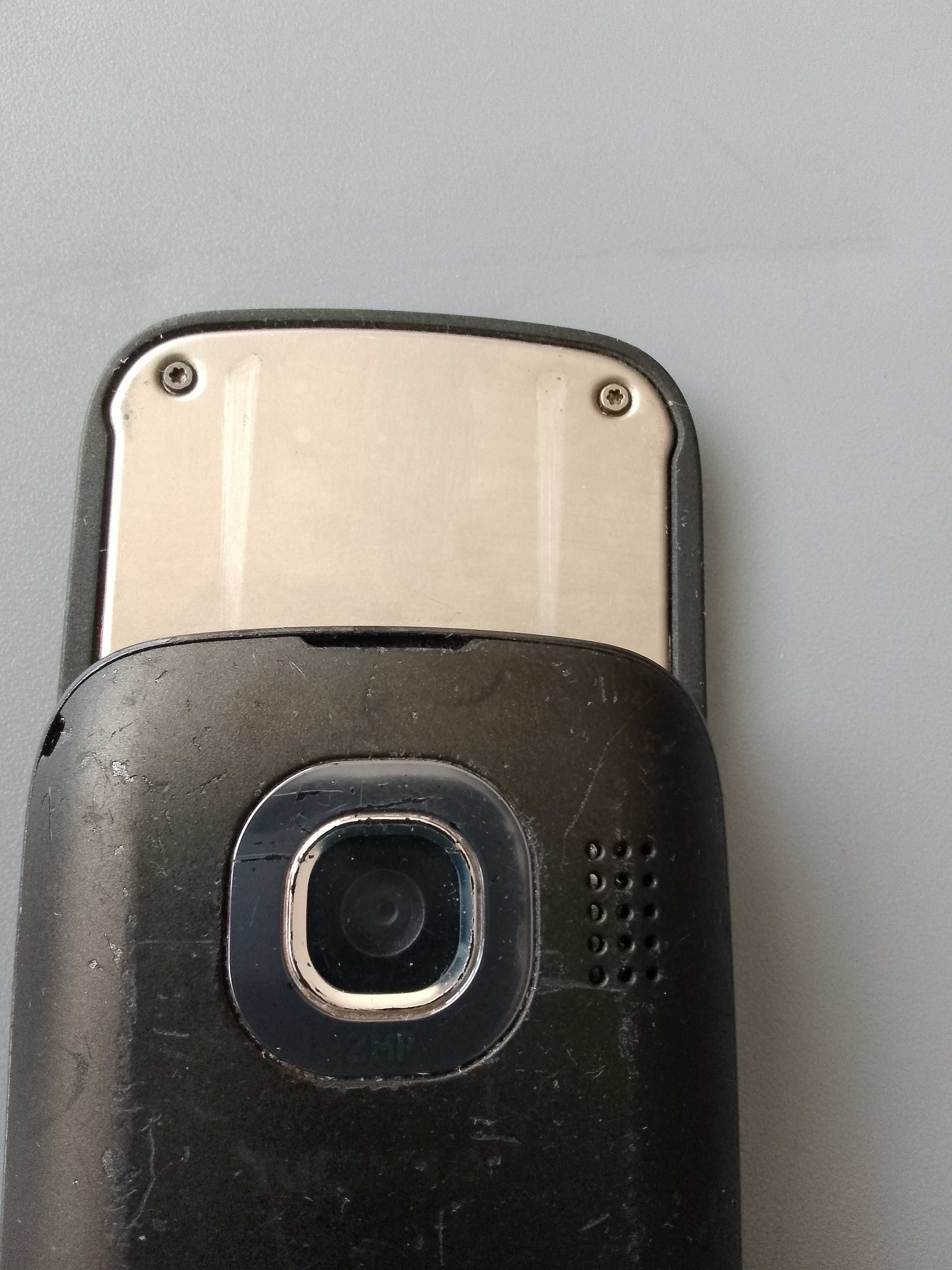 Nokia C2-02 в отлично състояние