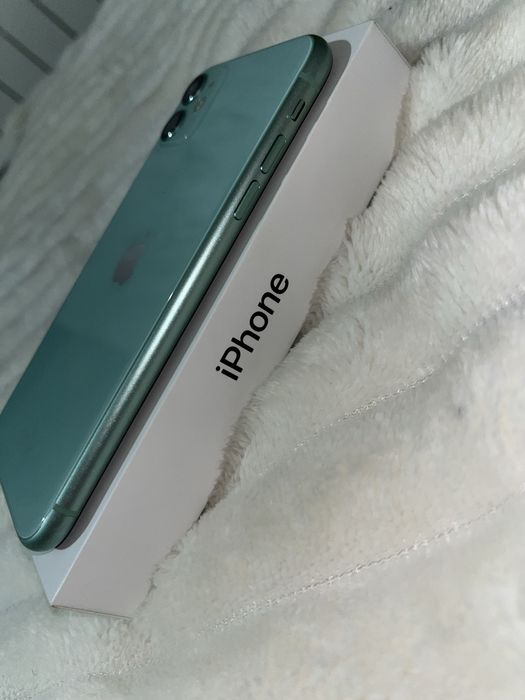 iPhone 11 green in stare impecabila