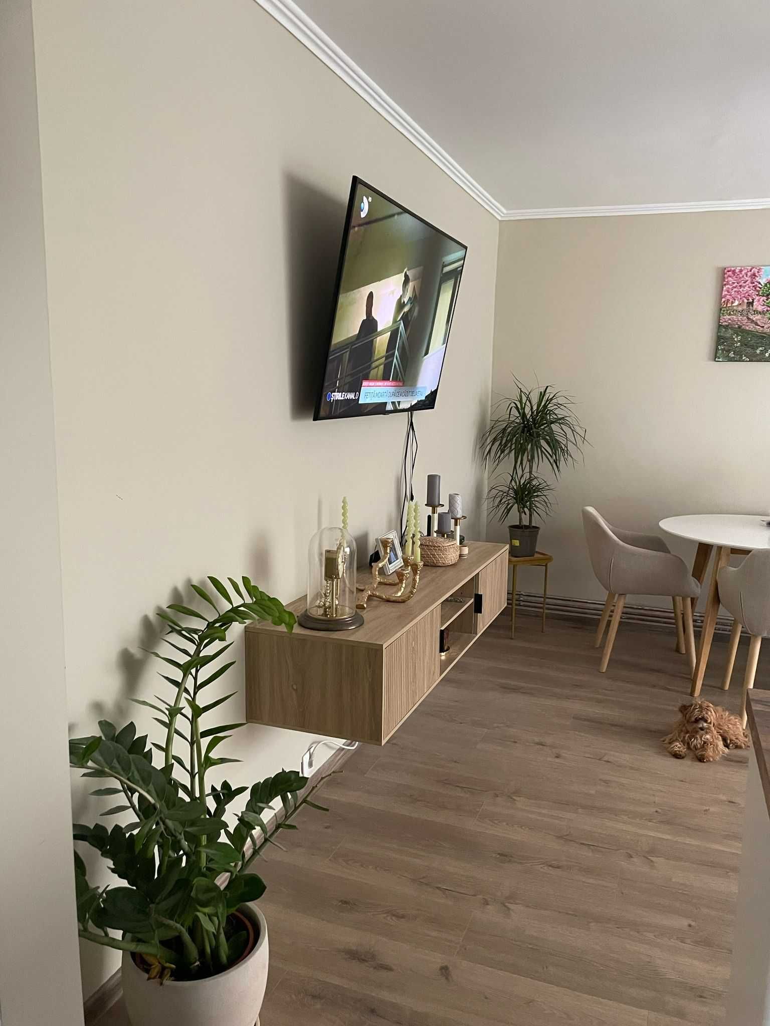 Apartament 3 camere, decomandate Micro 16 Etaj 2