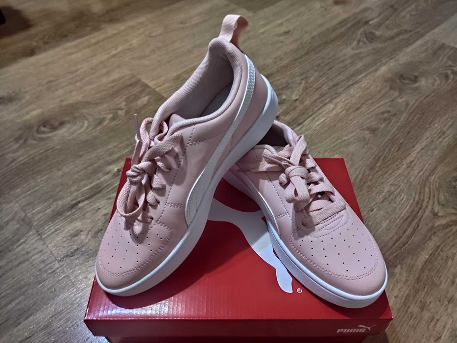 Унисекс спортни обувки Puma Rickie