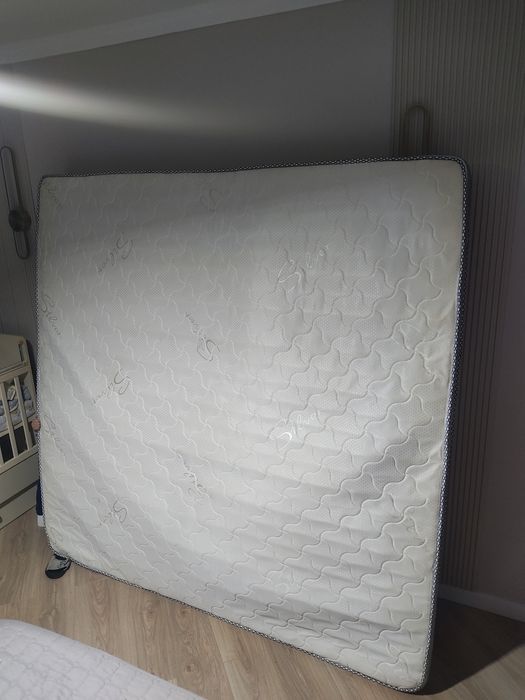 Матрас пружинный