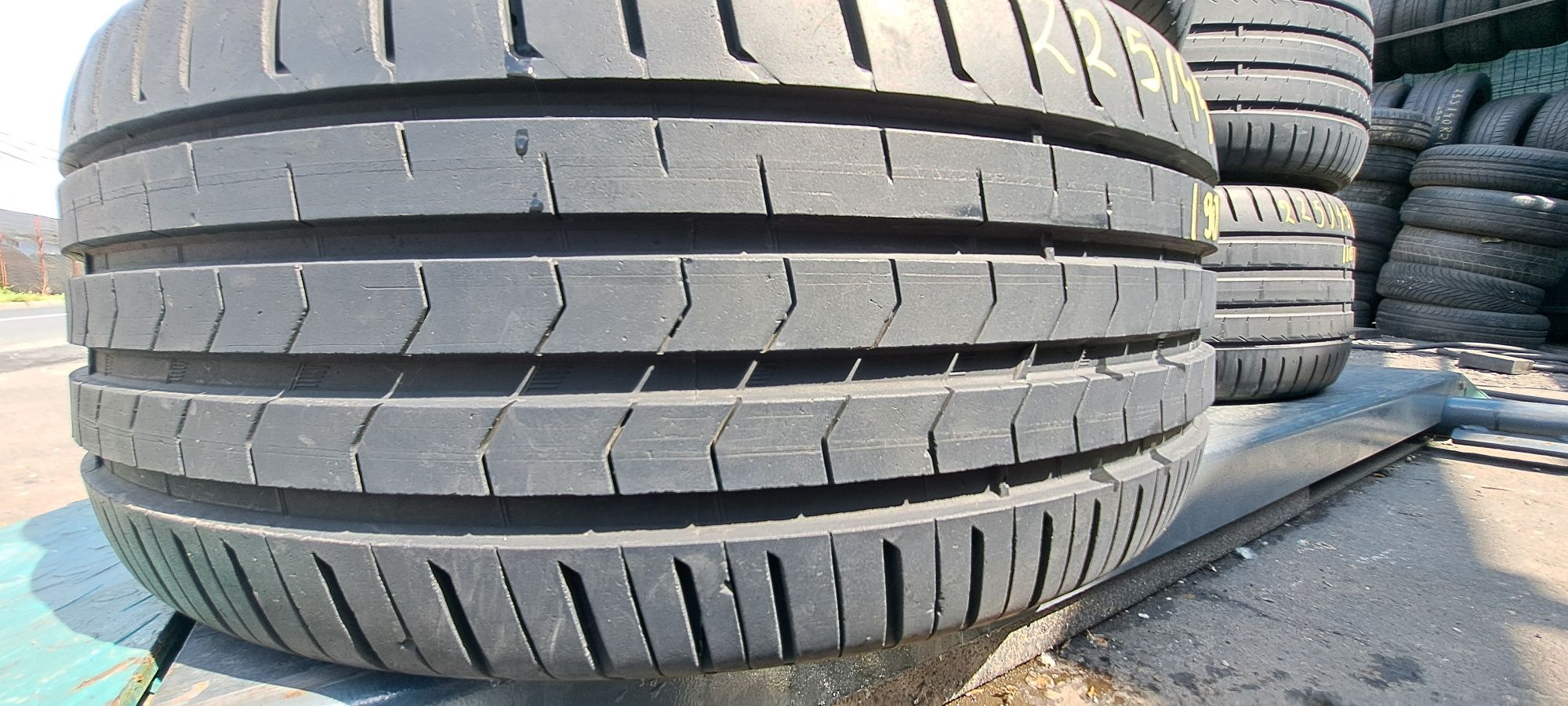 2 anvelope vara 225/45r17 Vredestein dot 2018 Montaj Gratuit