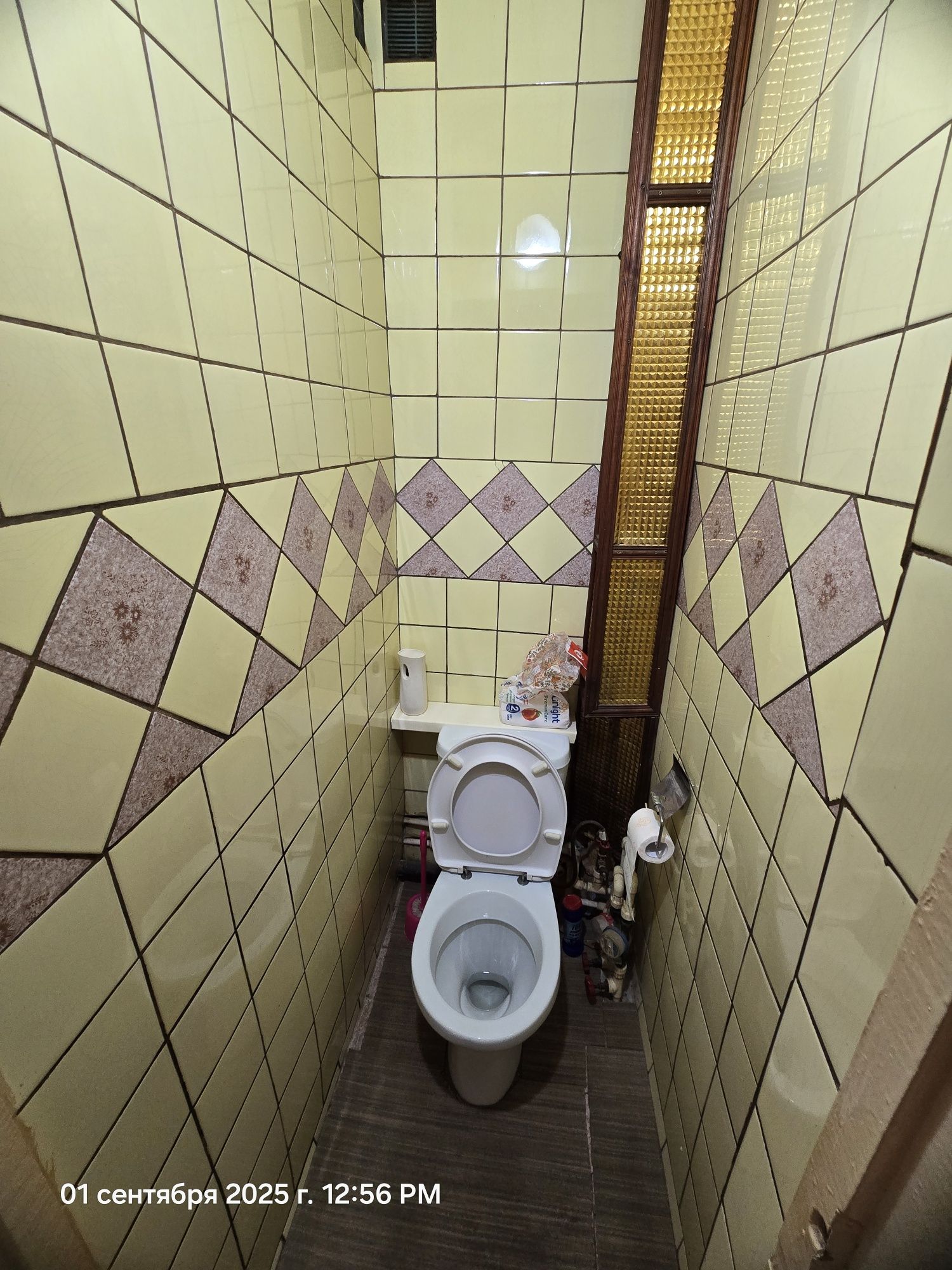 Квартира 3/4/4, Чиланзар Ц квартал, 67 м². Ориентир гор ГАИ. 77 серия.
