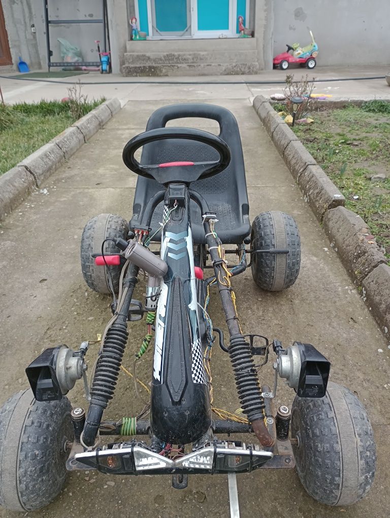 Vând kart modificat electric