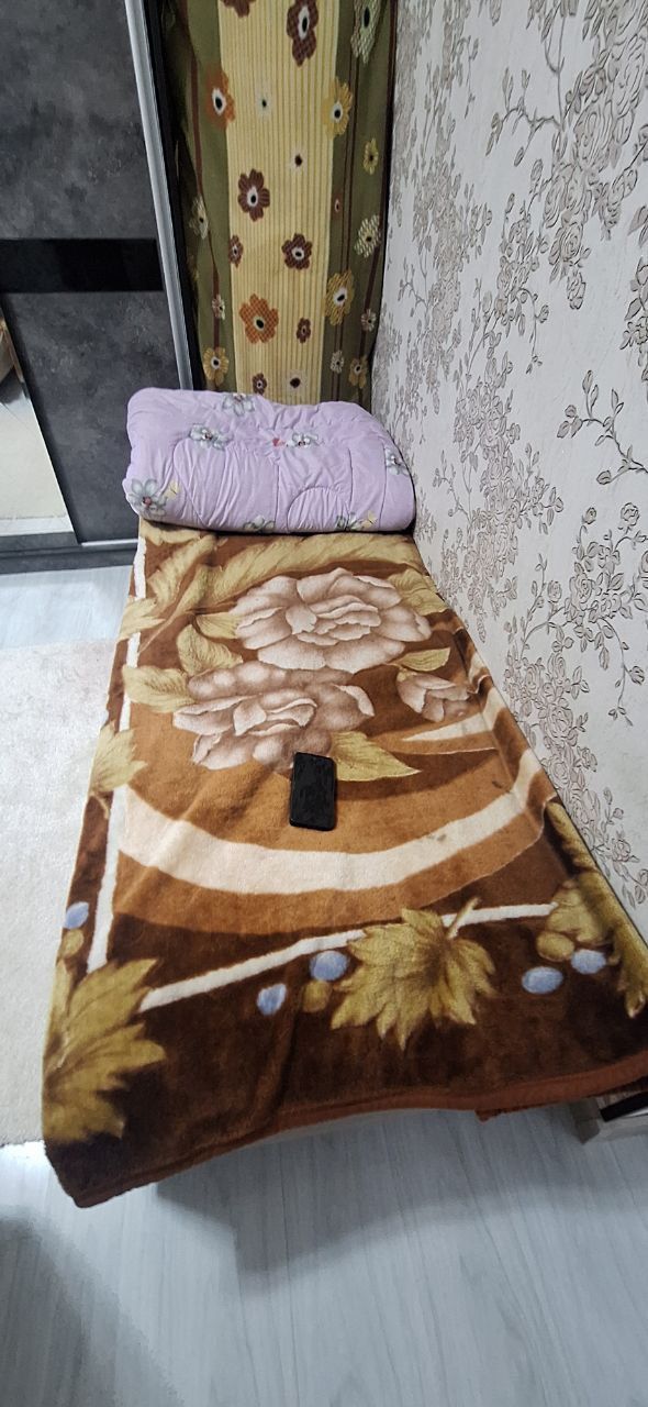 Кровать 2шт одинаковые