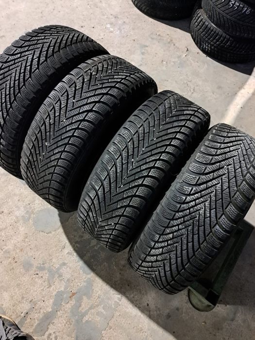 4 anvelope iarnă 205 55 r16 Pirelli
