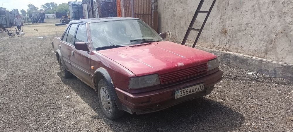 Nissan bluberd 1986г