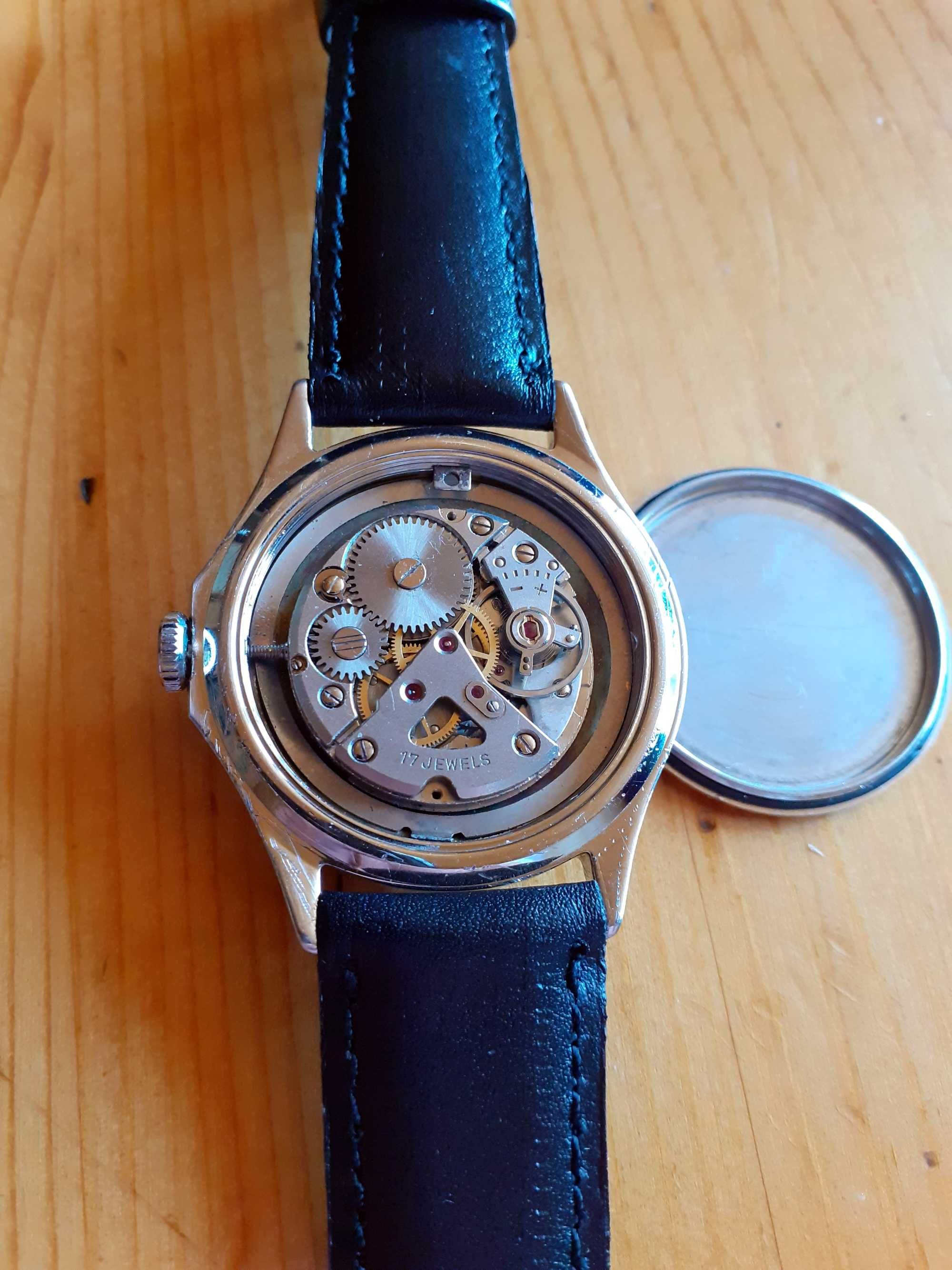 Чисто НОВ ADORA Lux Watch -Швейцарски механичен неизползван