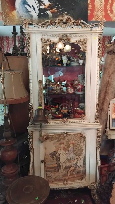 Италиянска барокова витрина - ръчно рисувана