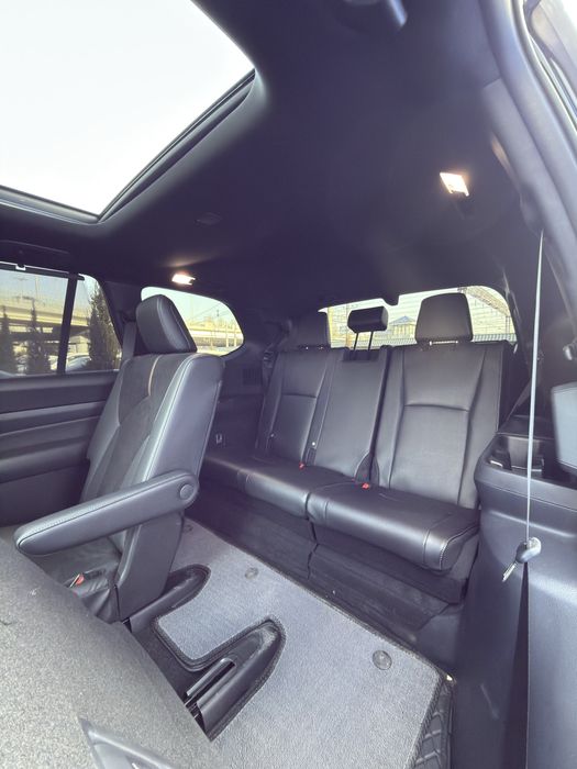 Toyota Grand Highlander Platinium Max Hyrbid 2025