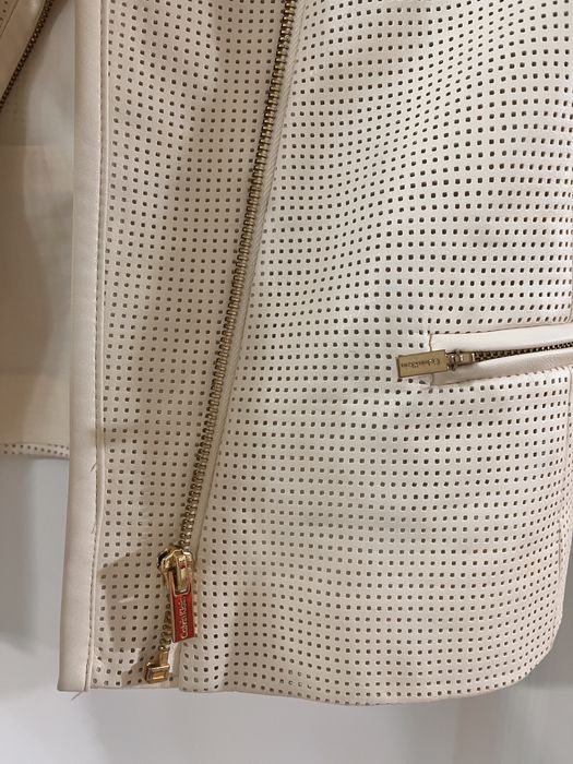 Geaca din piele beige