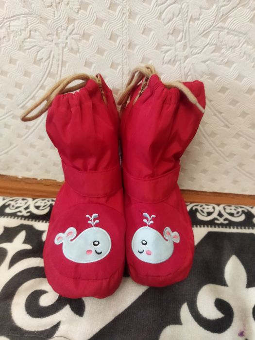 Обувь до года продам детские