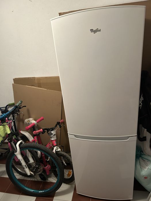 Хладилник whirpool