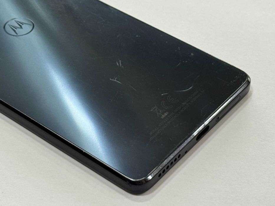 Motorola Edge 20, Dual SIM, 128GB, 8GB RAM / забележки