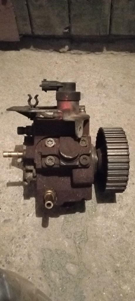 *ГНП Bosch Оригинално за 1.4HDI/1.6HDI /CITROEN/PEUGEOT/VOLVO/Ford