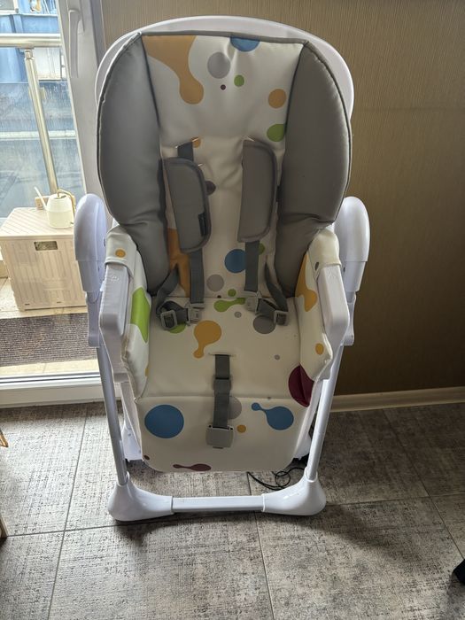 Детски стол за хранене