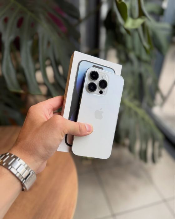 Айфон 14 про-256гб эмкость:97