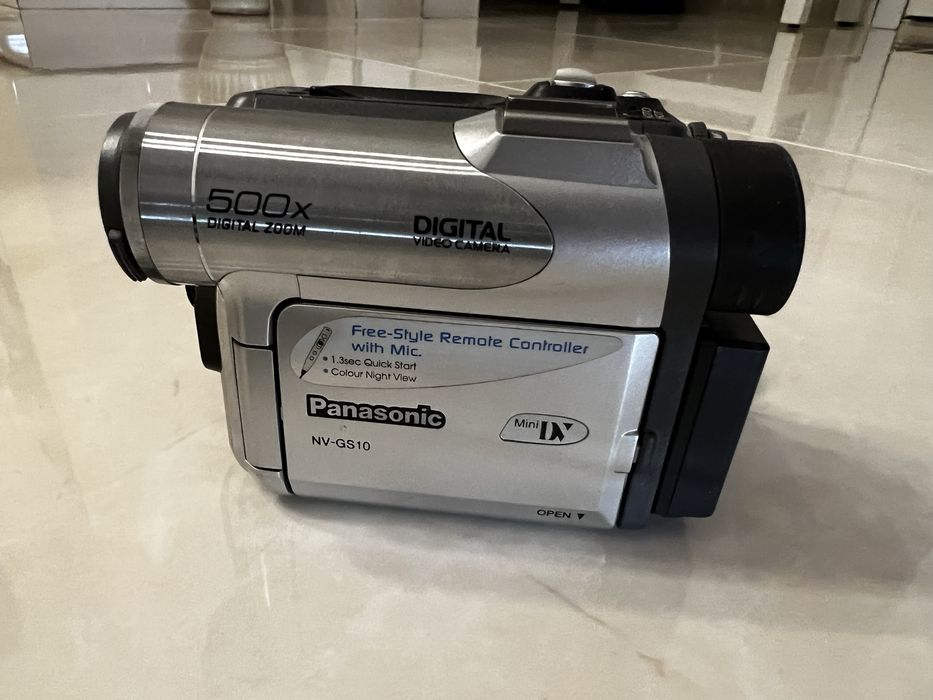 Видео камера Panasonic NV-GS10