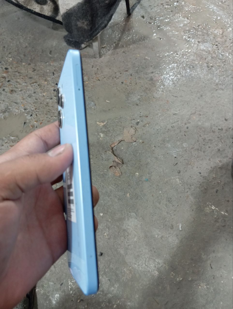 Redmi 12
Xotira:8/256Gb
Feys ID ishlaydi
 Atp ishlaydi
  Blue 
Kam