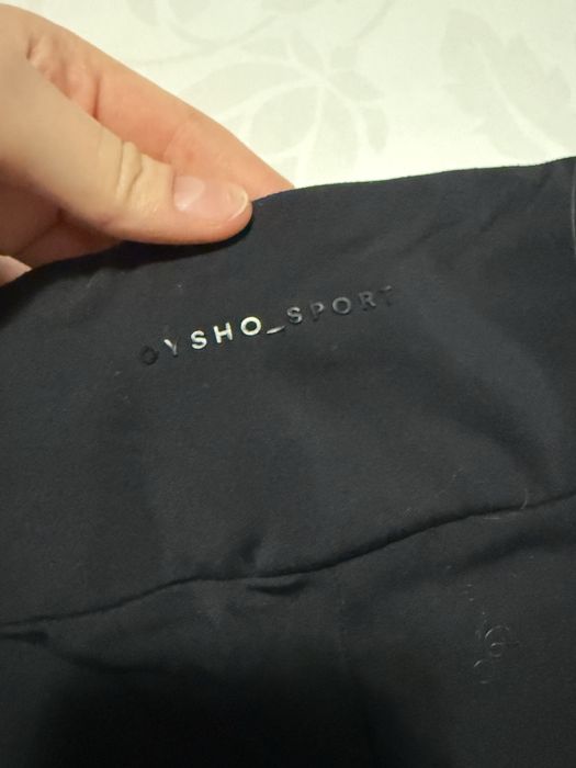 Черен клин Oysho