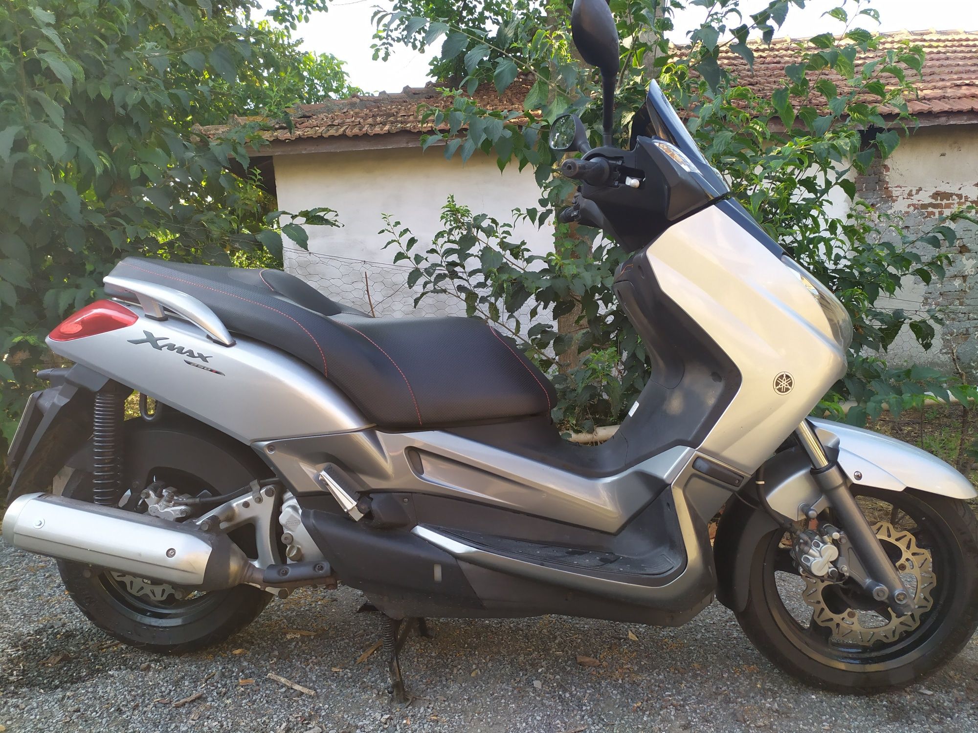 Скутер Yamaha x-max  ny250r